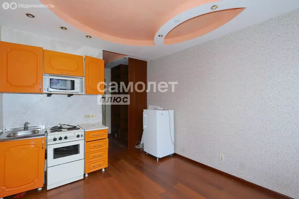 1-комнатная квартира: Кемерово, проспект Ленина, 135А (17 м) - Фото 0