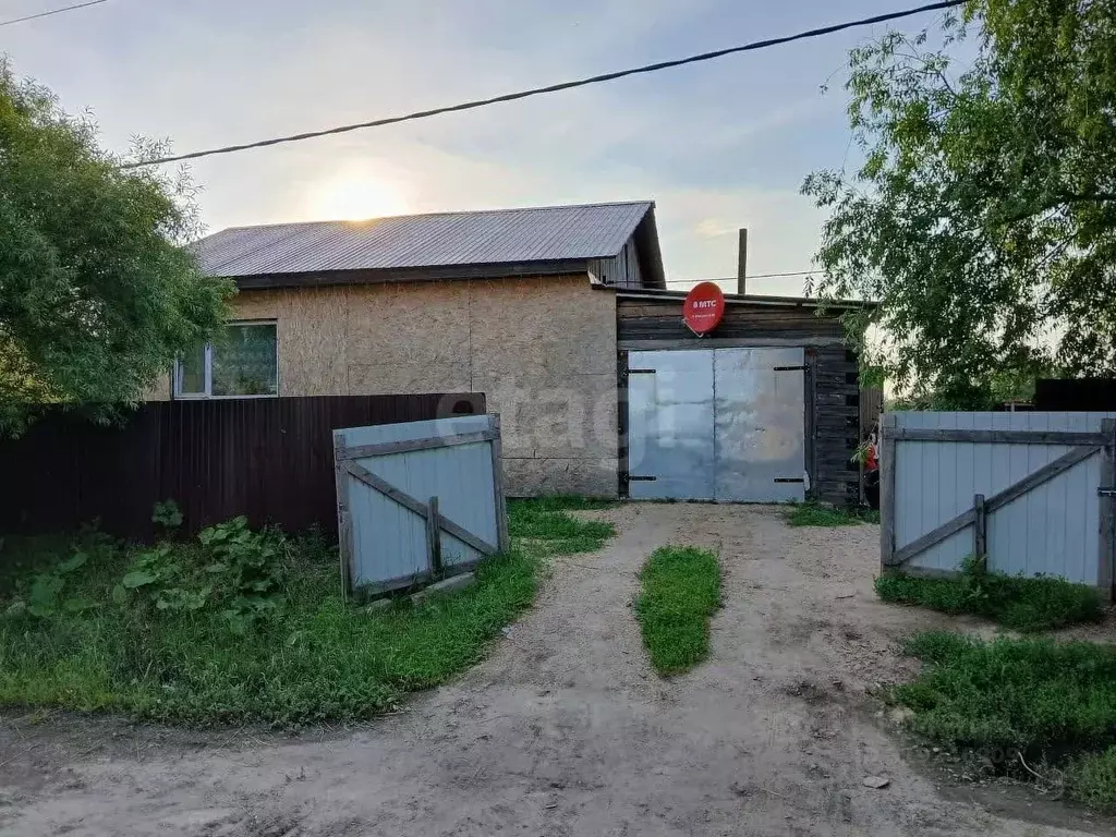 Дом в Амурская область, с. Ивановка ул. Первомайская, 17 (85 м) - Фото 0