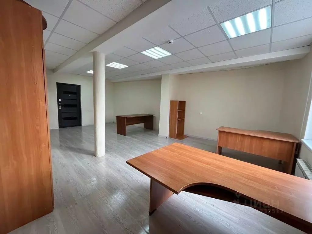 Офис в Ленинградская область, Выборг ул. Физкультурная, 17 (36 м) - Фото 1