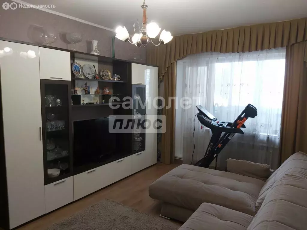 3-комнатная квартира: Астрахань, Грановский переулок, 59к1 (70 м) - Фото 0