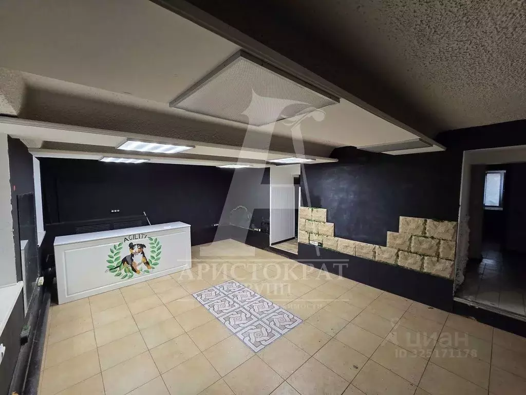 Торговая площадь в Ставропольский край, Пятигорск просп. 40 лет ... - Фото 1