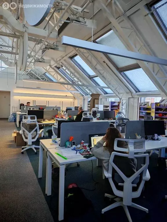 Офис (1020 м) - Фото 1