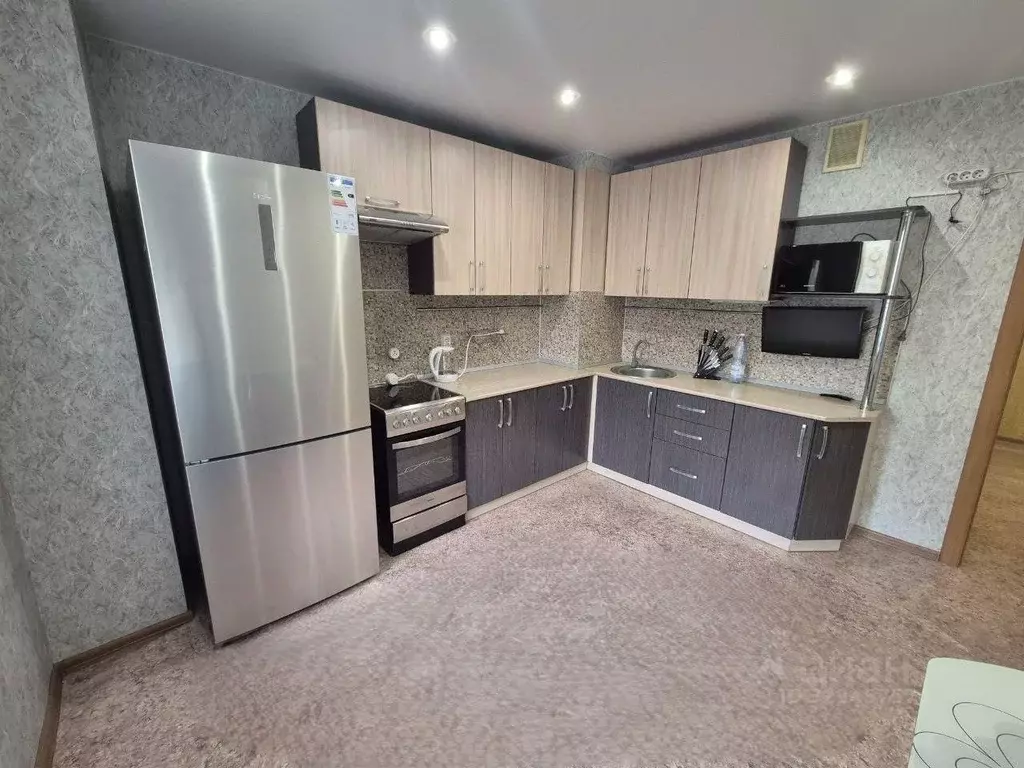 3-к кв. Самарская область, Тольятти Революционная ул., 11б (89.0 м) - Фото 1