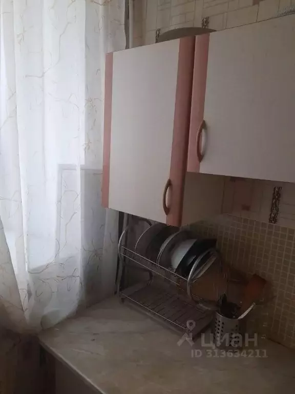 Комната Санкт-Петербург, Санкт-Петербург, Петергоф Петергофская ул., ... - Фото 0