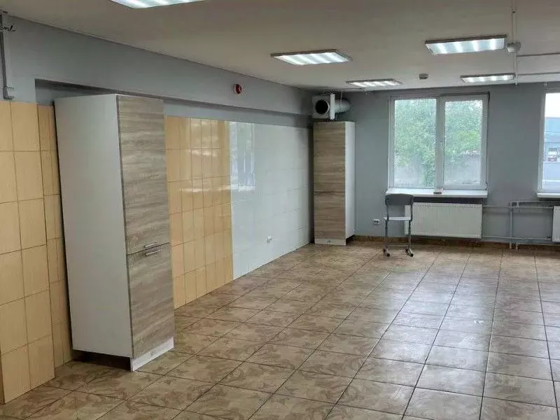 Производственное помещение в Санкт-Петербург ул. Салова, 56литО (85 м) - Фото 1