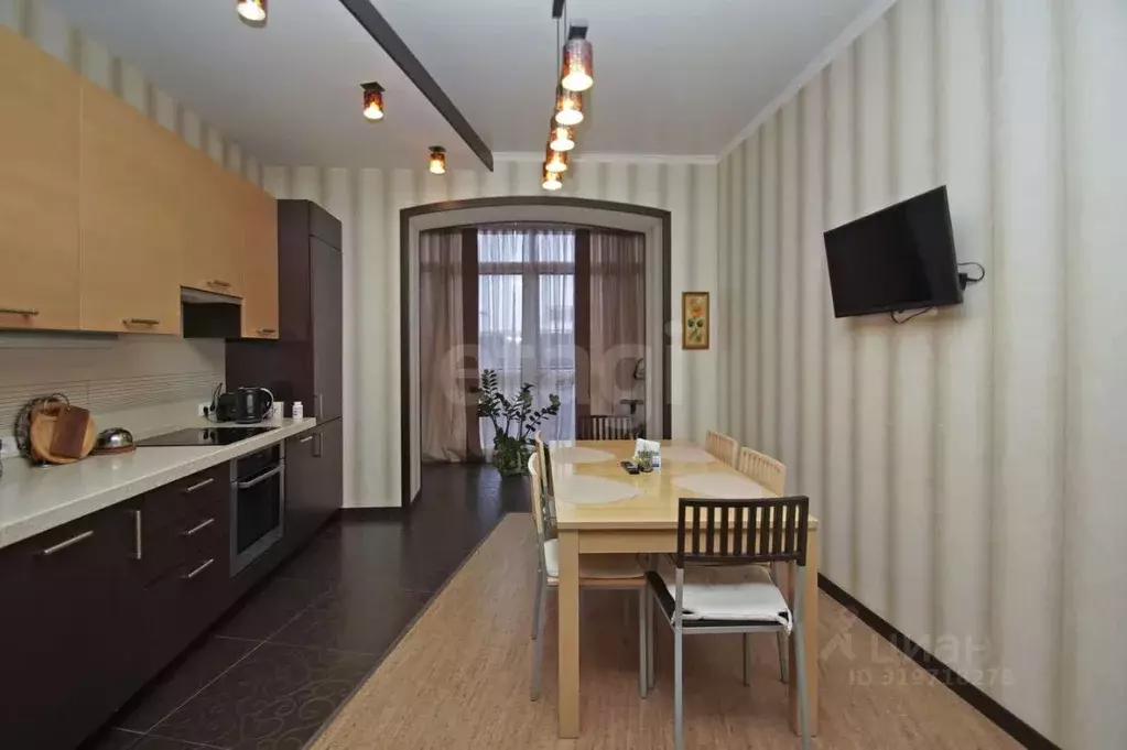 3-к кв. Омская область, Омск Спортивный проезд, 5б (119.8 м) - Фото 1