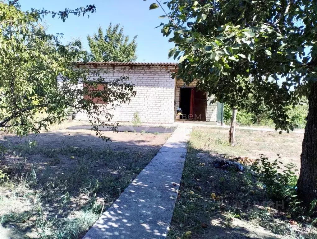 Дом в Волгоградская область, Волжский проезд 20-й (35 м) - Фото 0