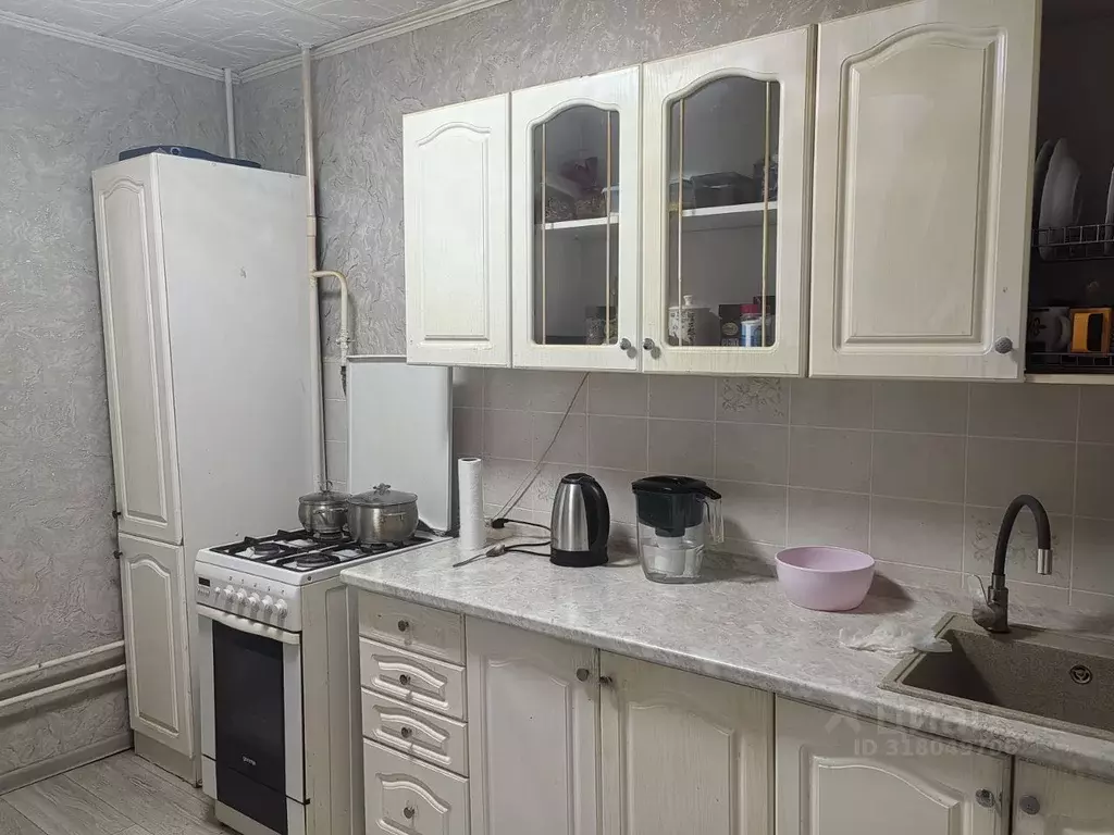 1-к кв. Калужская область, Таруса ул. Академика Королева, 4 (38.6 м) - Фото 0