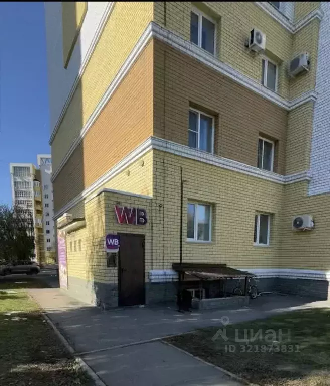 Помещение свободного назначения в Алтайский край, Барнаул тракт ... - Фото 1