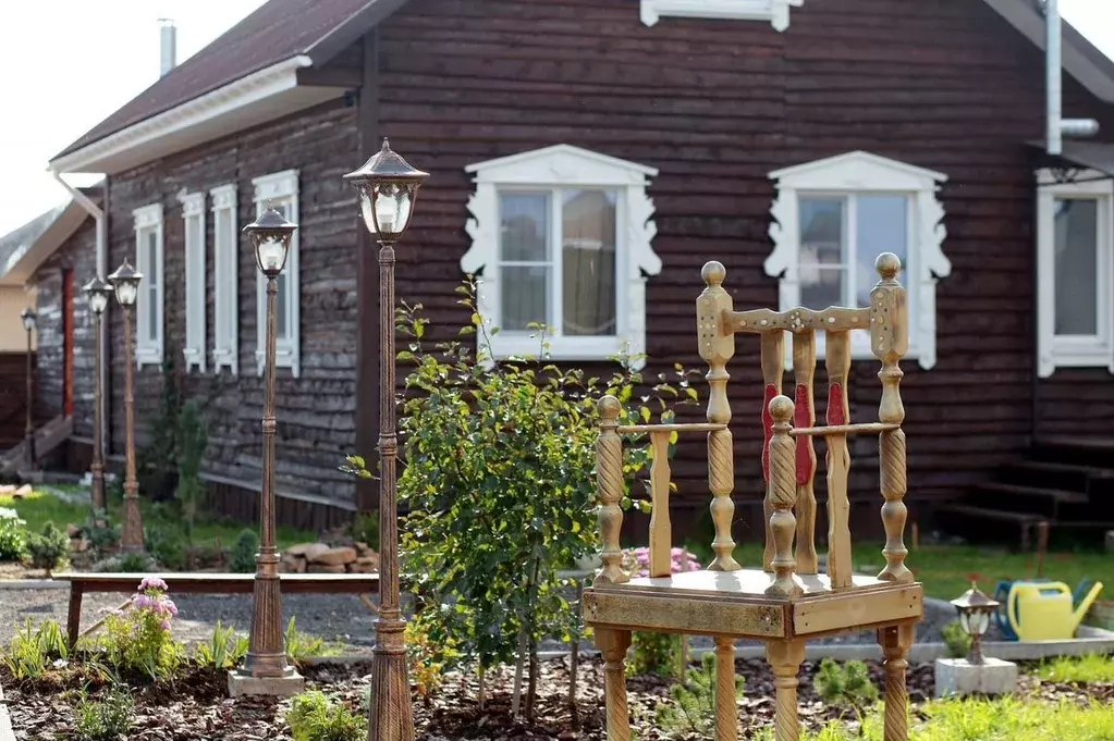 Дом в Новгородская область, Новгородский район, Савинское с/пос, д. ... - Фото 1