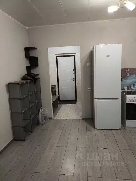 Студия Новосибирская область, Новосибирск ул. Плющихинская, 3 (33.0 м) - Фото 1