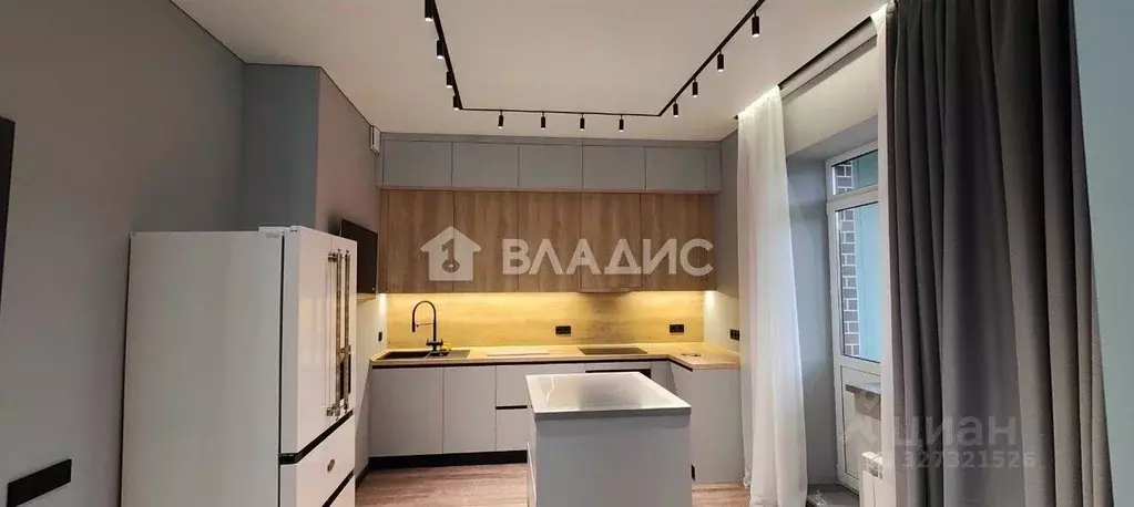 3-к кв. Московская область, Одинцовский городской округ, с. Лайково, ... - Фото 1