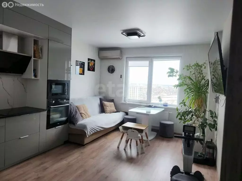 3-комнатная квартира: Пермь, Сапфирная улица, 13 (63.1 м) - Фото 1