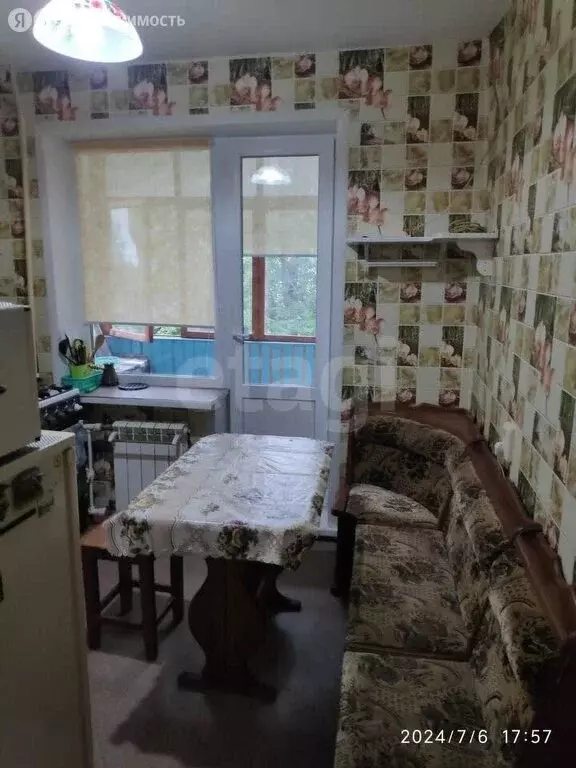 1-комнатная квартира: посёлок городского типа Редкино, Академическая ... - Фото 0