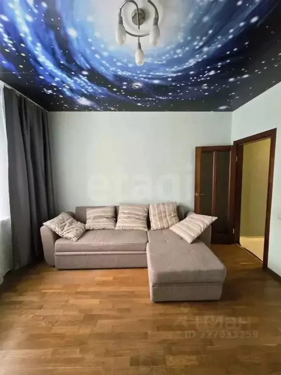 2-к кв. Тюменская область, Тюмень ул. Свердлова, 18 (65.0 м) - Фото 1