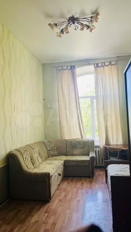 Комната 18 м в 5-к., 2/3 эт. - Фото 1