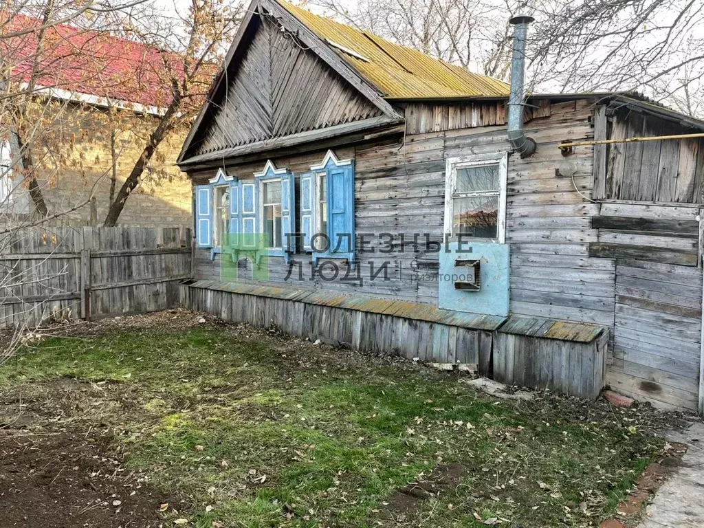 Дом в Астраханская область, Астрахань ул. Пархоменко (35 м) - Фото 1
