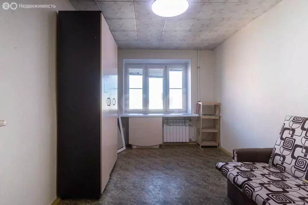 1к в 4-комнатной квартире (12 м) - Фото 0