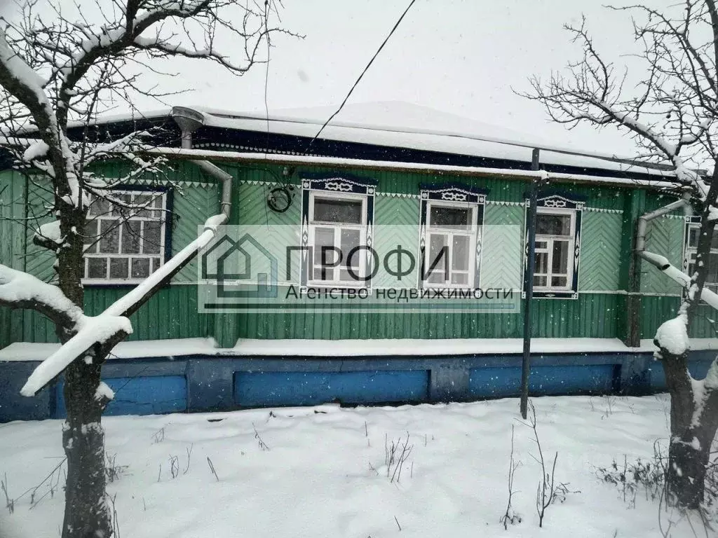 Дом в Белгородская область, Новооскольский городской округ, с. ... - Фото 0