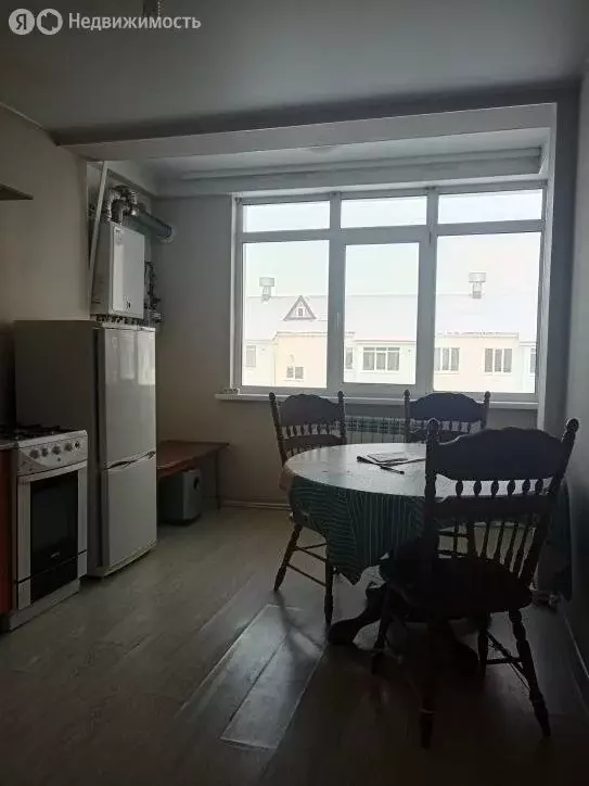 2-комнатная квартира: Южно-Сахалинск, улица имени Б.П. Полевого, 10 ... - Фото 2