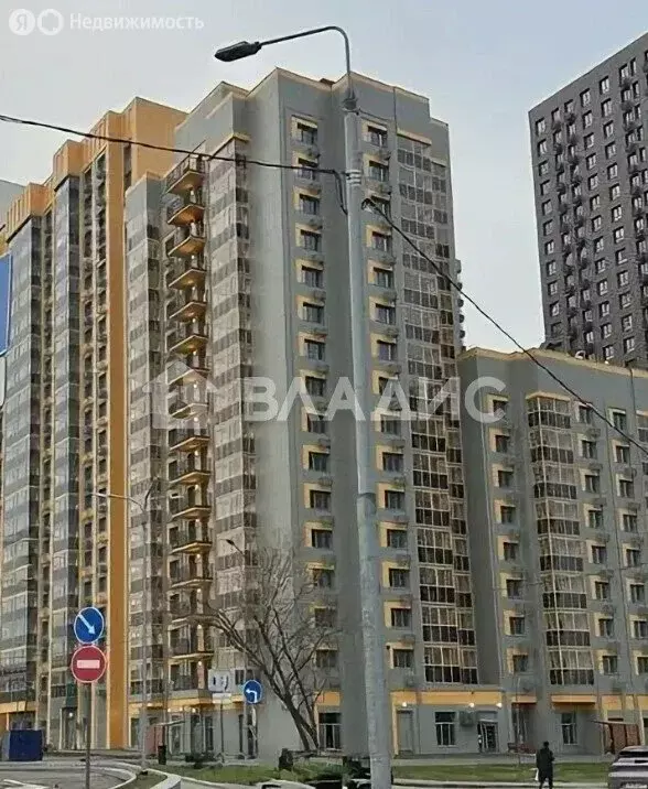 1-комнатная квартира: Москва, Открытое шоссе, 14Д (38 м) - Фото 1