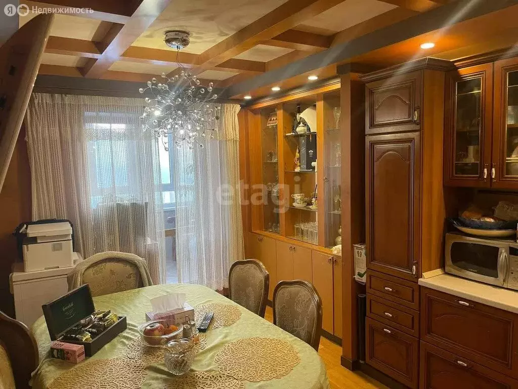 3-комнатная квартира: Южно-Сахалинск, улица М.А. Пуркаева, 108А (118 ... - Фото 1