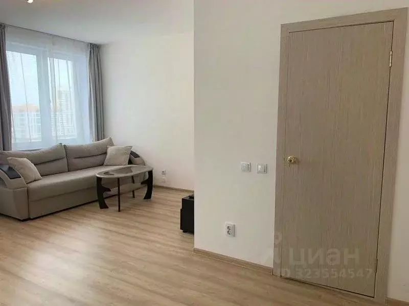 Студия Свердловская область, Екатеринбург ул. Академика Парина, 46/5 ... - Фото 1