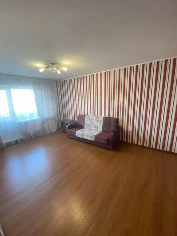 2-к. квартира, 55 м, 8/9 эт. - Фото 1