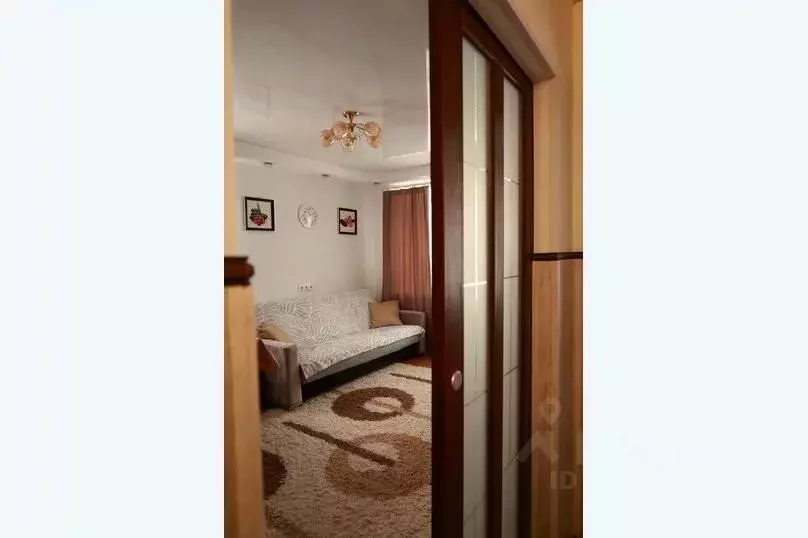 1-к кв. Свердловская область, Екатеринбург ул. Серова, 2 (37.0 м) - Фото 1
