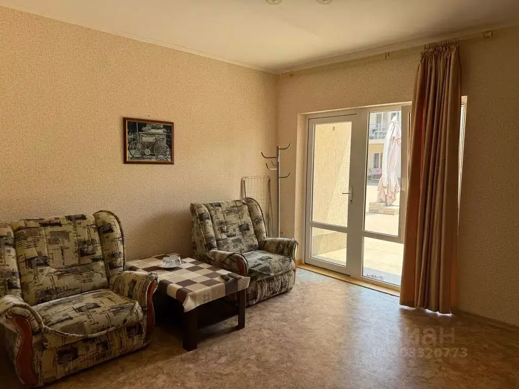 Комната Крым, Сакский район, с. Штормовое ул. Набережная, 25 - Фото 2