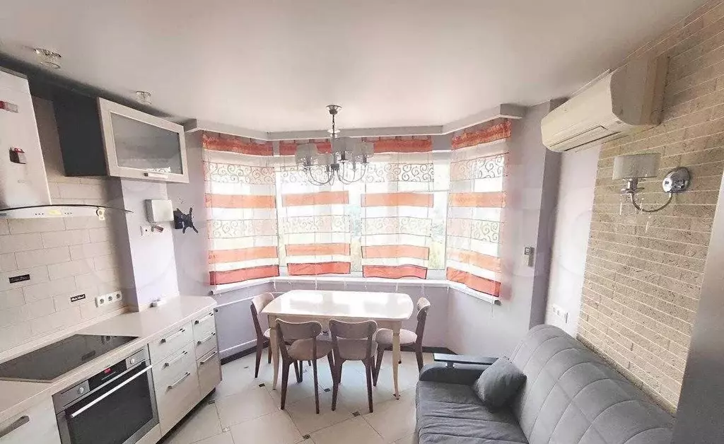 3-к. квартира, 75 м, 15/17 эт. - Фото 0