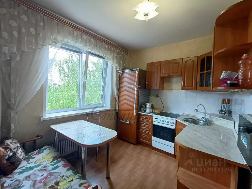 1-к кв. Белгородская область, Старый Оскол Северный мкр, 4 (37.0 м) - Фото 0