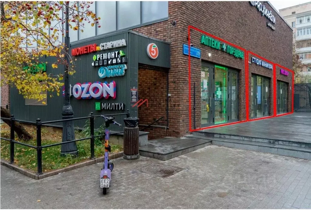 Торговая площадь в Москва Новокузнецкая ул., 39 (144 м) - Фото 1