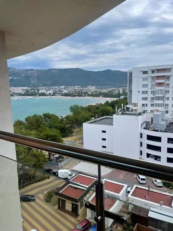 2-к кв. Краснодарский край, Геленджик Крымская ул., 3к1 (72.0 м) - Фото 0
