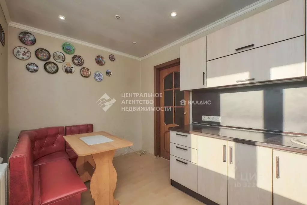 1-к кв. Рязанская область, Рязань ул. Сельских Строителей, 4З (38.2 м) - Фото 2