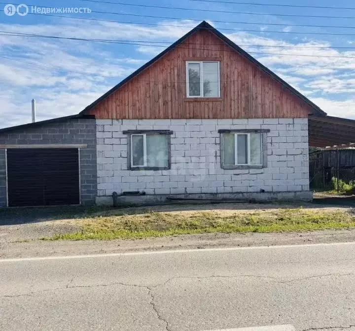 Дом в село Юргинское, улица Ленина (100 м) - Фото 2