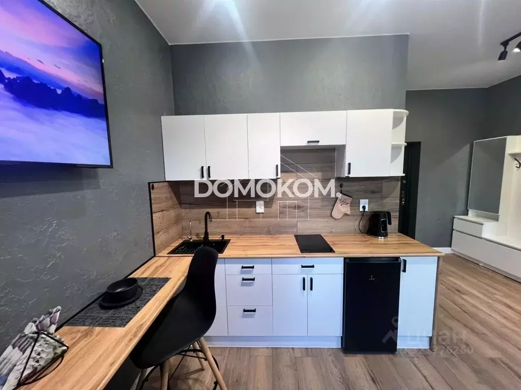 Комната Свердловская область, Екатеринбург ул. Лодыгина, 15 (20.0 м) - Фото 1