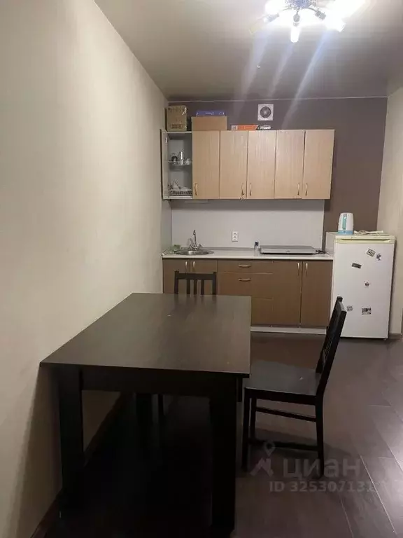 Студия Свердловская область, Екатеринбург ул. Куйбышева, 159А (42.1 м) - Фото 2