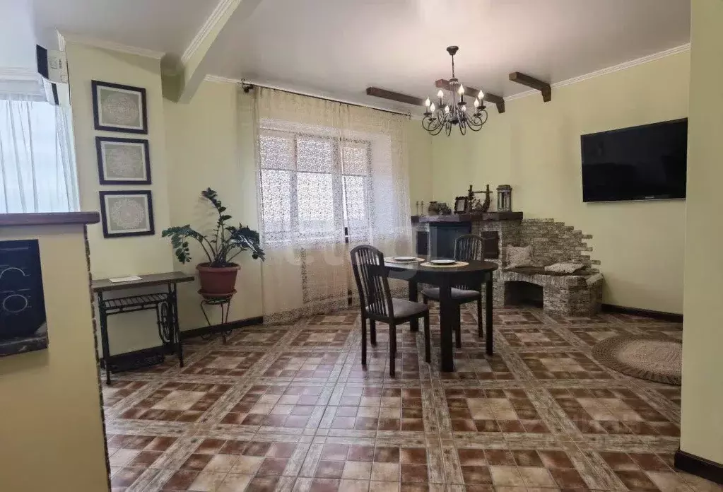 Студия Саратовская область, Энгельс ул. Тельмана, 6д (54.0 м) - Фото 1