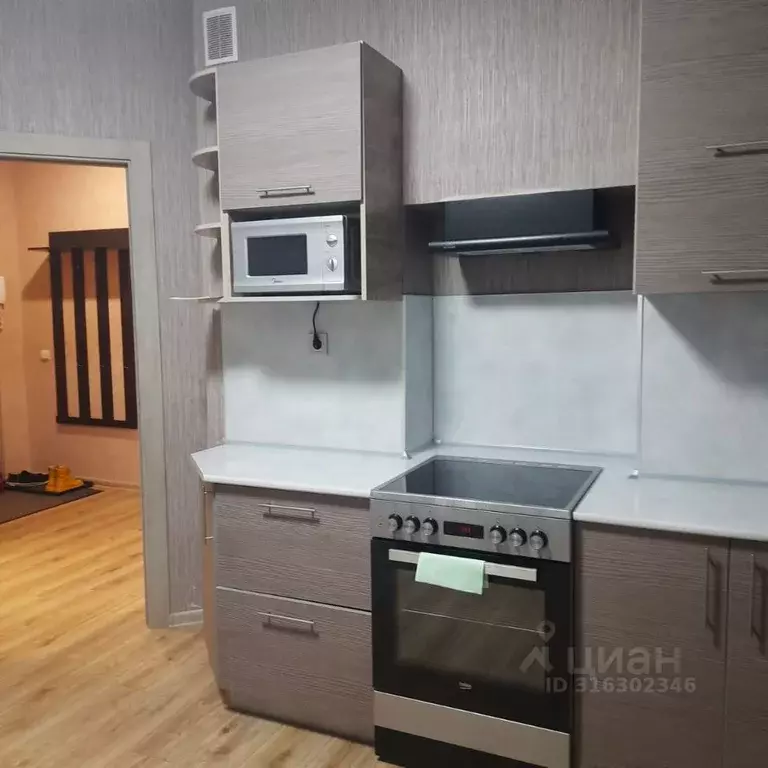 2-к кв. Ульяновская область, Ульяновск ул. Якурнова, 28 (54.0 м) - Фото 1
