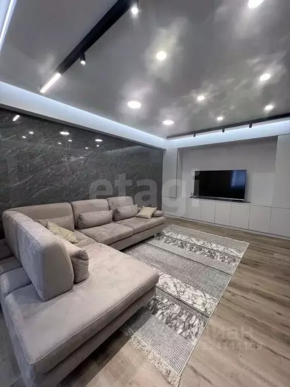 1-к кв. Сахалинская область, Южно-Сахалинск Горная ул., 8/9 (54.1 м) - Фото 1