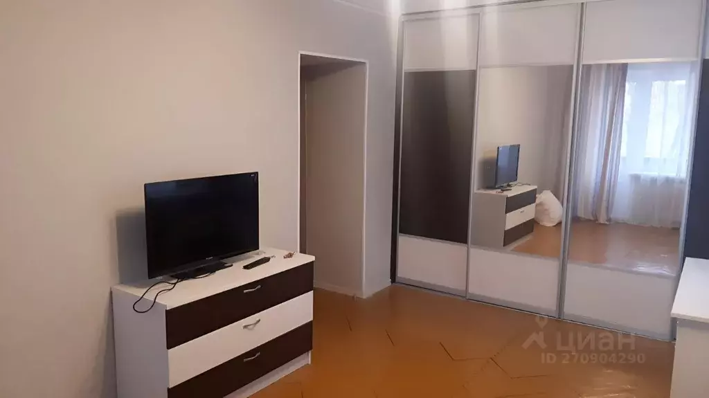 Комната Москва 7-я Парковая ул., 6К1 - Фото 1