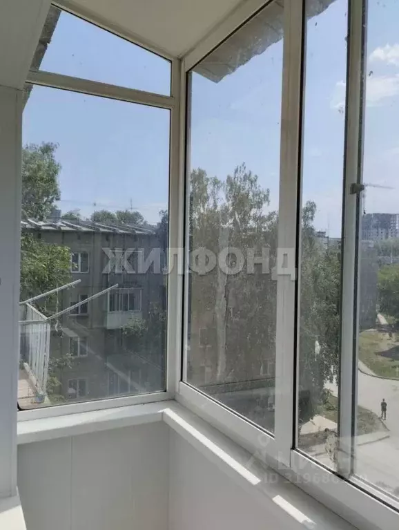 3-к кв. Новосибирская область, Новосибирск Затулинский жилмассив, ул. ... - Фото 2