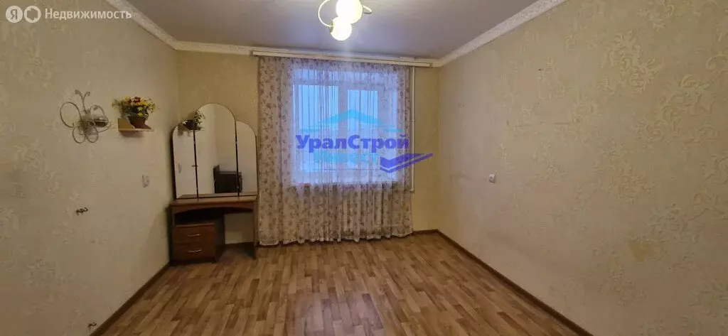 4-комнатная квартира: Октябрьский, 25-й микрорайон, 11 (81.7 м) - Фото 2