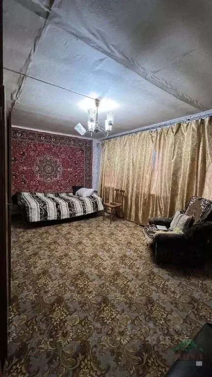 Дом в Астраханская область, Астрахань ул. Карамзина, 33 (99 м) - Фото 1