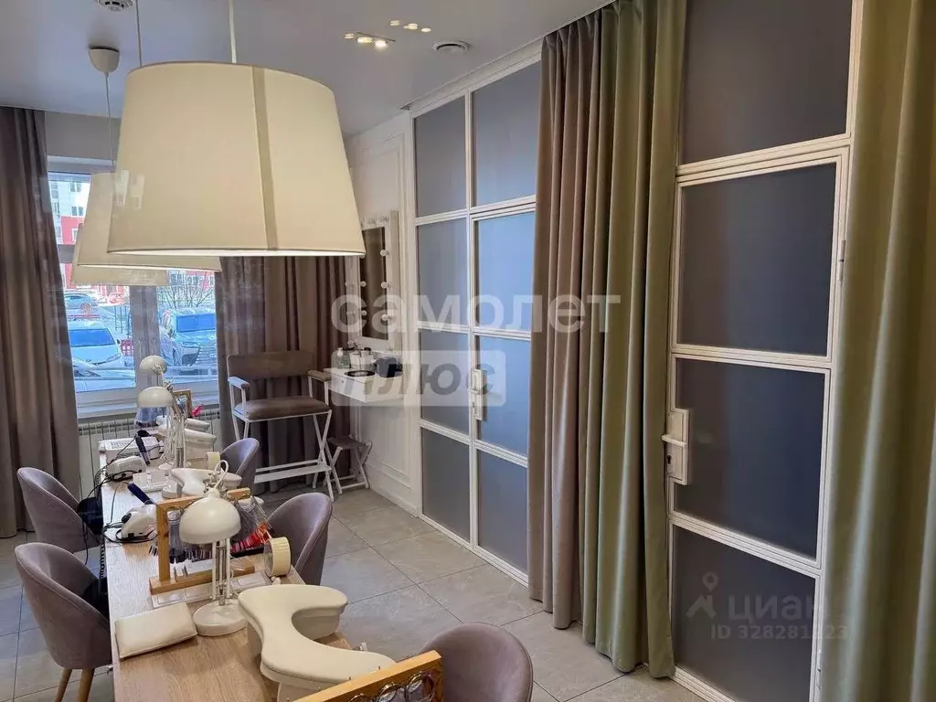 Помещение свободного назначения в Иркутская область, Иркутск наб. ... - Фото 2