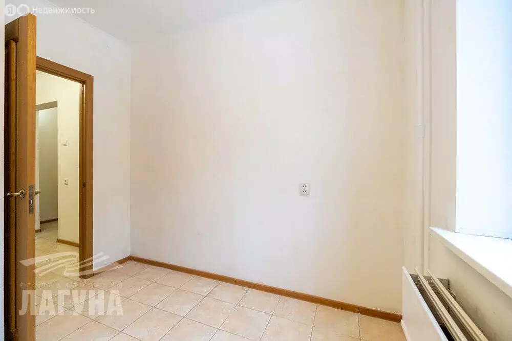 2-комнатная квартира: Томск, улица Сергея Лазо, 28 (55.3 м) - Фото 1