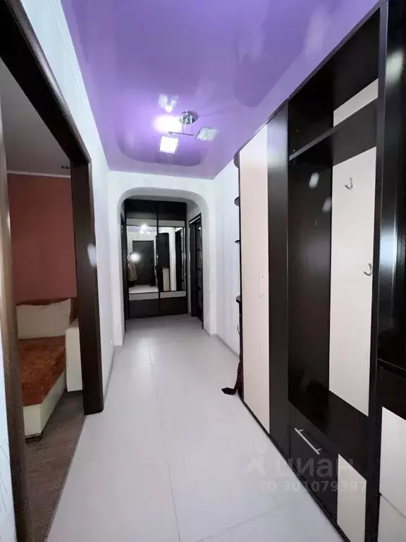 3-к кв. Брянская область, Брянск Краснофлотская ул., 7 (86.0 м) - Фото 1