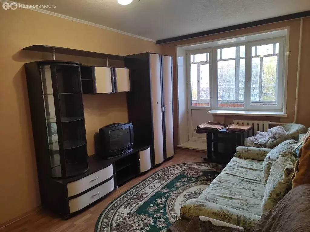 2-комнатная квартира: Чебоксары, улица Гузовского, 40 (46 м) - Фото 1