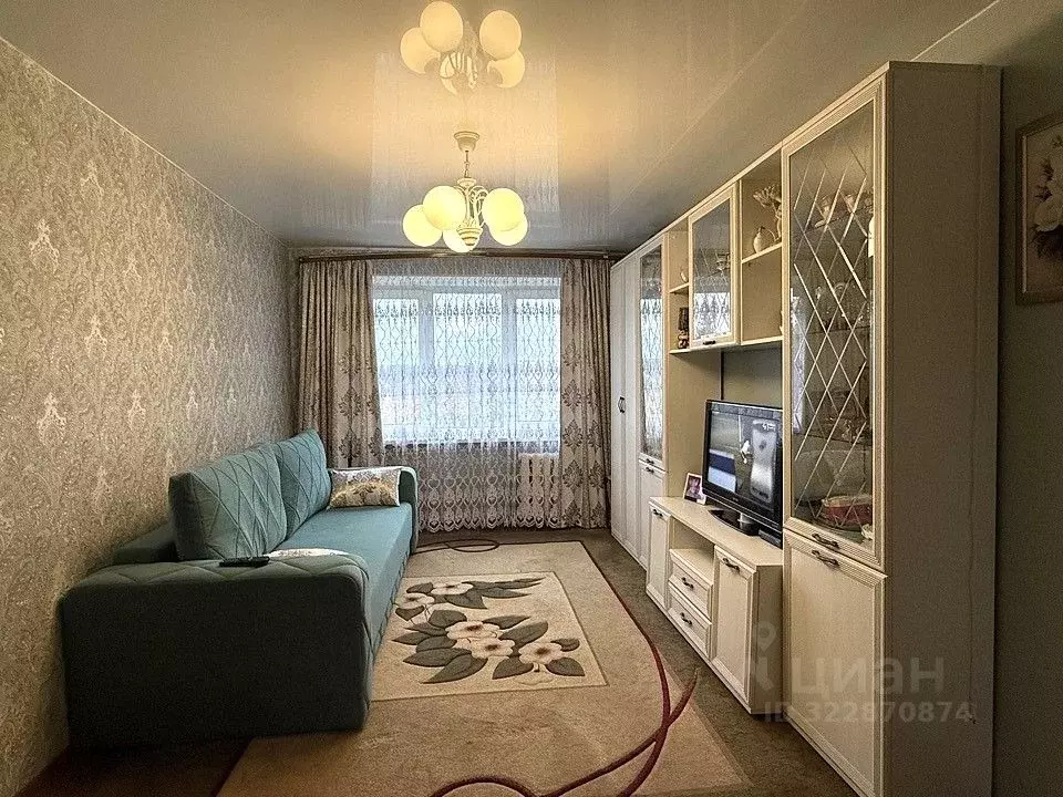 2-к кв. Новгородская область, Валдайский район, Яжелбицкое с/пос, с. ... - Фото 1